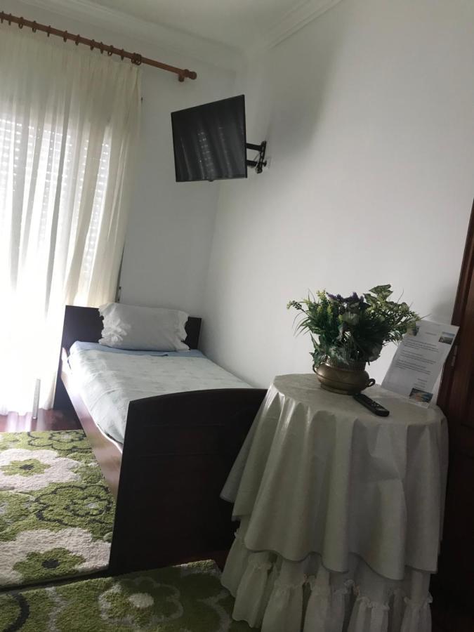Vivenda Azevedo Hotel Nazare Luaran gambar