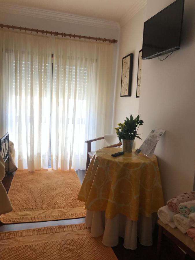 Vivenda Azevedo Hotel Nazare Luaran gambar